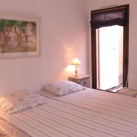 Apartment 3 Pieces Avec Vue Et Piscine A - Fr-1-780-52 Sainte-Maxime
